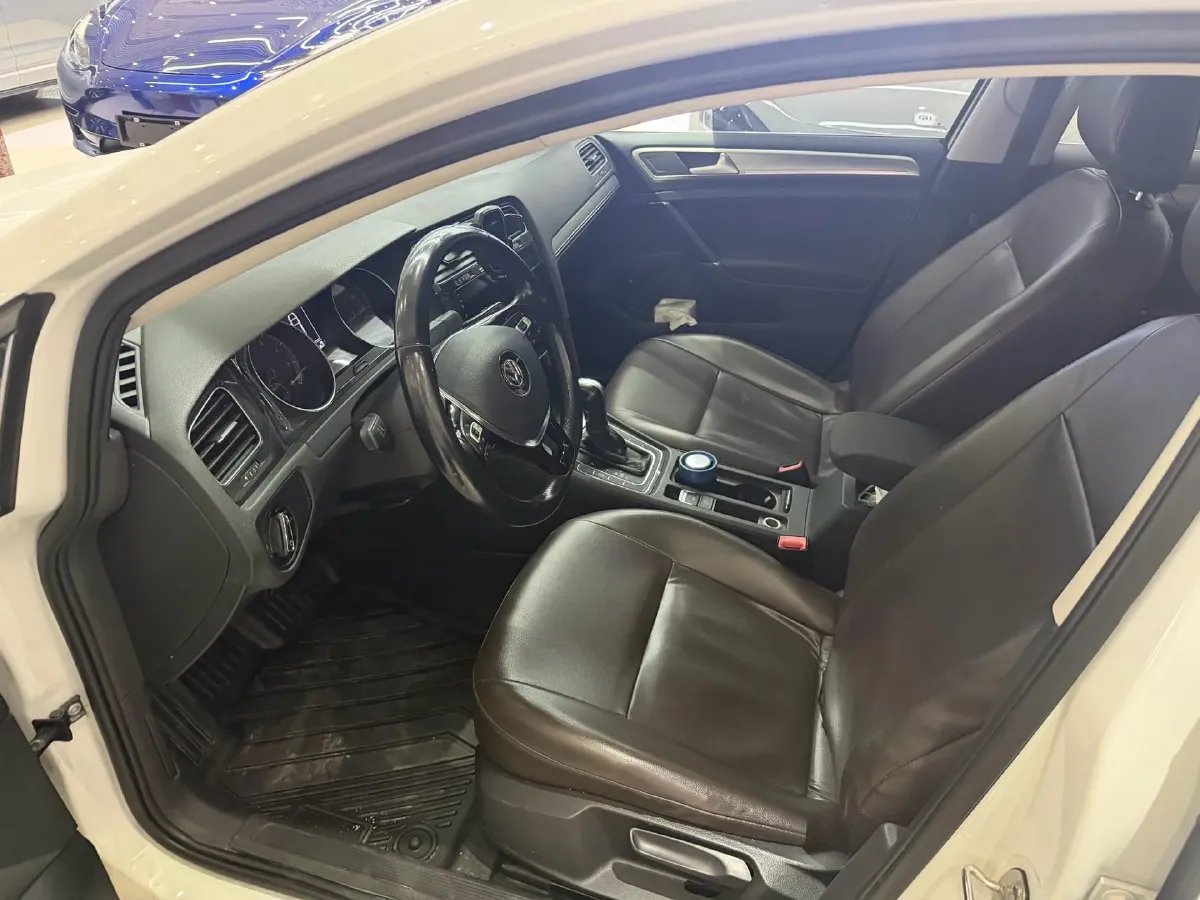 2019 Volkswagen Golf 1.2T 116HP L4 7DCT,autocango,china used car exporter,china ev exporter,chinese used car exporter,chinese used ev exporter