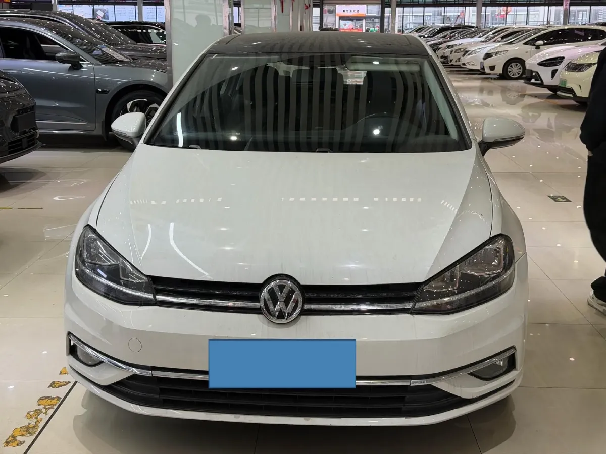 2019 Volkswagen Golf 1.2T 116HP L4 7DCT,autocango,china used car exporter,china ev exporter,chinese used car exporter,chinese used ev exporter