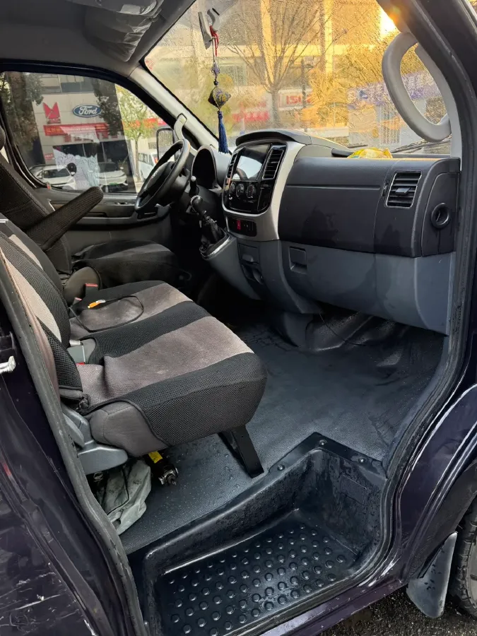 2021 DongFeng DFAC YuFeng 2.0T 136HP L4 6MT,autocango,china used car exporter,china ev exporter,chinese used car exporter,chinese used ev exporter