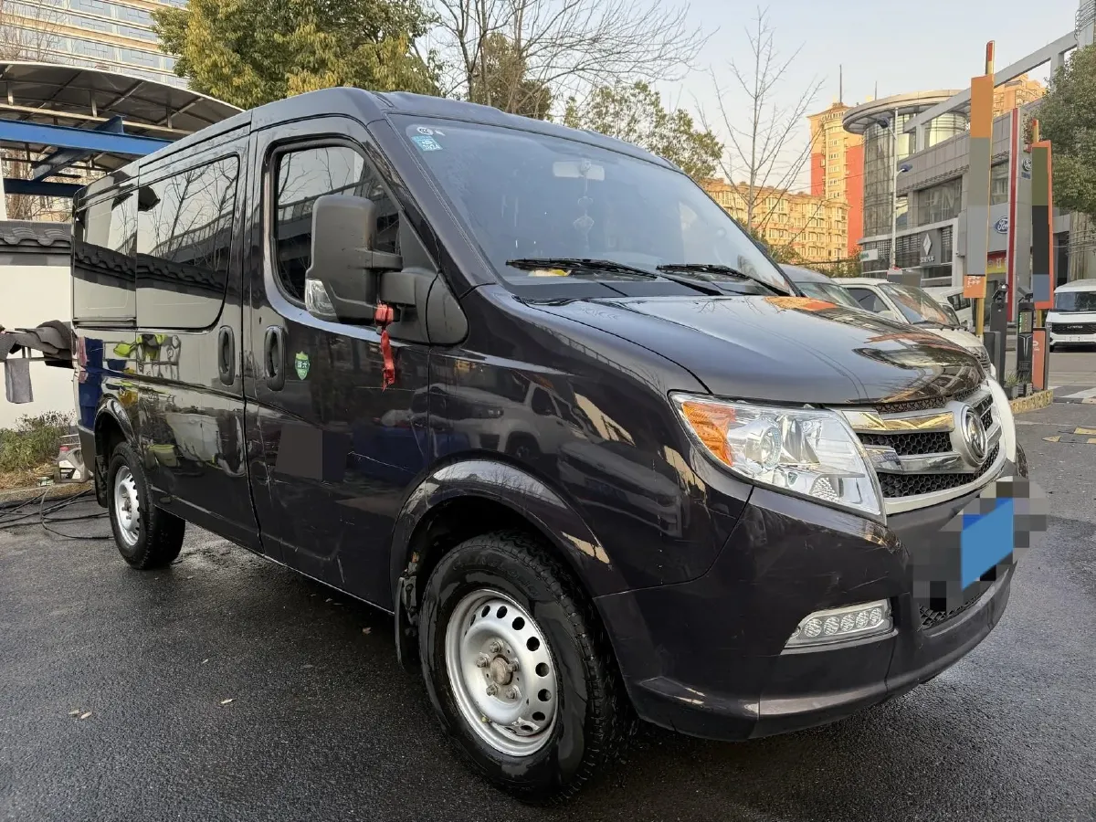 2021 DongFeng DFAC YuFeng 2.0T 136HP L4 6MT,autocango,china used car exporter,china ev exporter,chinese used car exporter,chinese used ev exporter