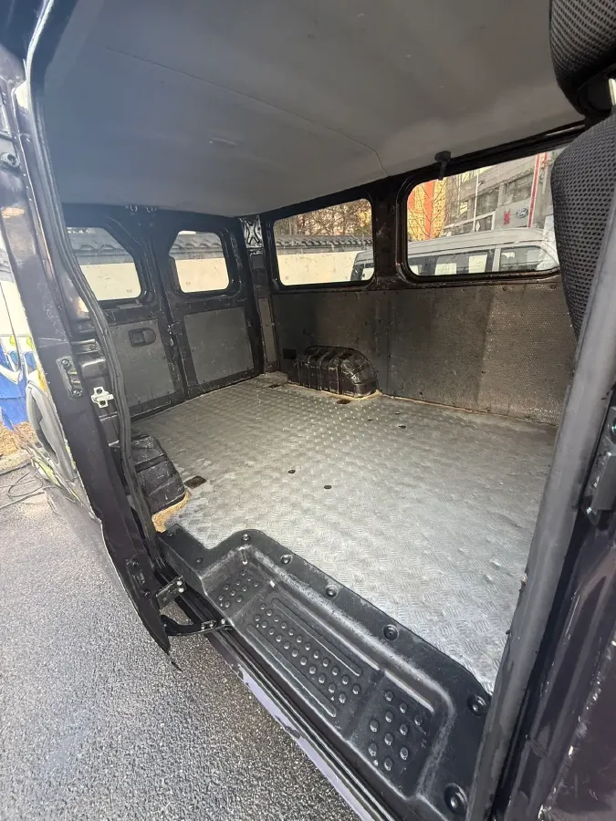 2021 DongFeng DFAC YuFeng 2.0T 136HP L4 6MT,autocango,china used car exporter,china ev exporter,chinese used car exporter,chinese used ev exporter