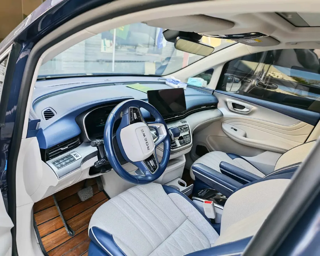 2021 Roewe iMAX8 2.0T 234HP L4 8AT,autocango,china used car exporter,china ev exporter,chinese used car exporter,chinese used ev exporter