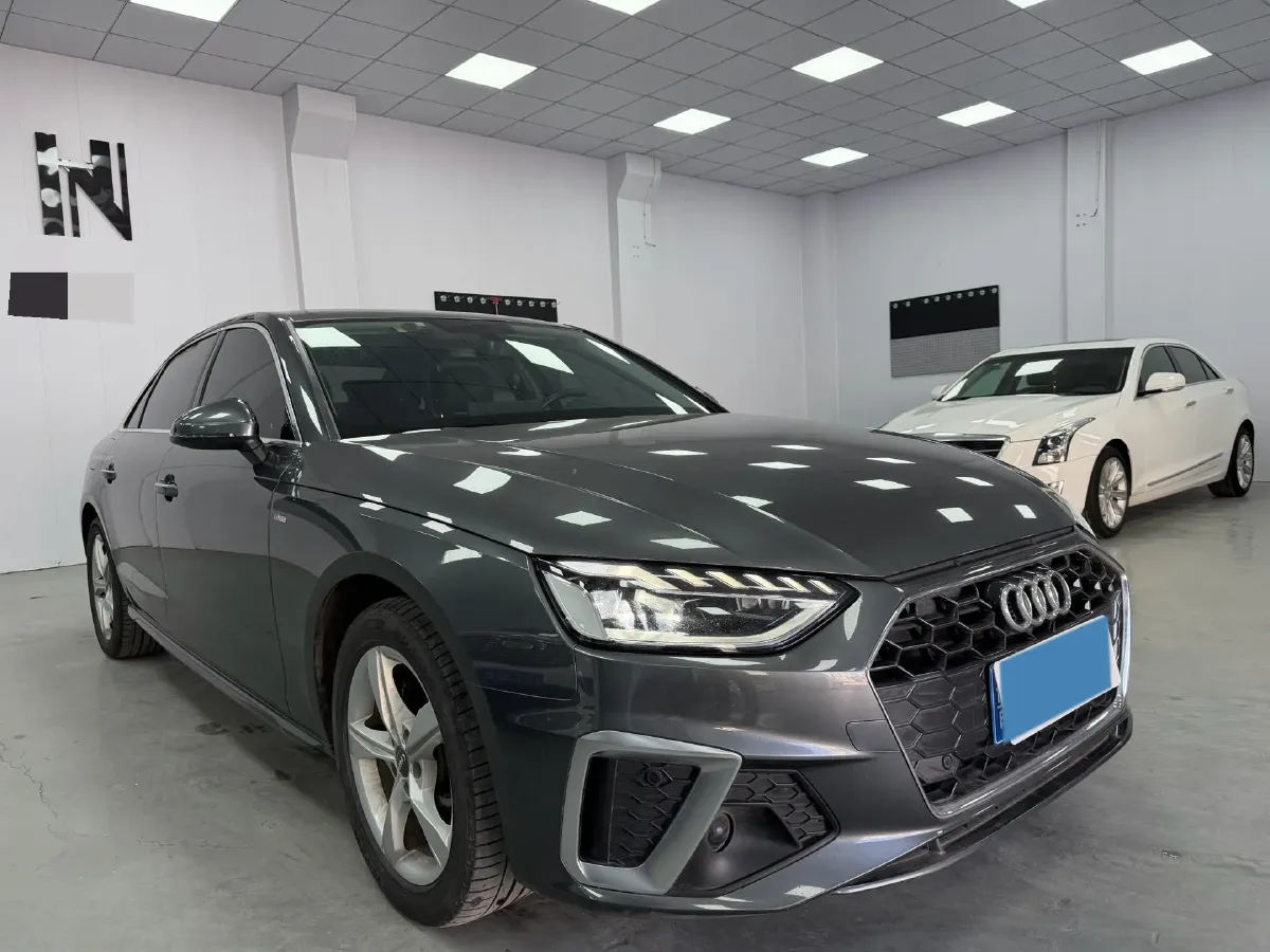 2020 Audi A4L 2.0T 150HP L4 7DCT,autocango,china used car exporter,china ev exporter,chinese used car exporter,chinese used ev exporter