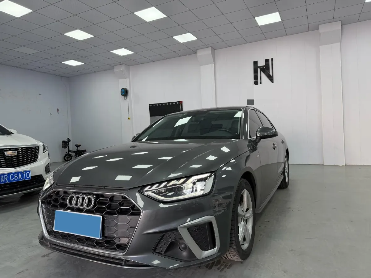 2020 Audi A4L 2.0T 150HP L4 7DCT,autocango,china used car exporter,china ev exporter,chinese used car exporter,chinese used ev exporter