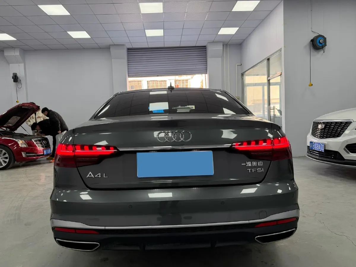 2020 Audi A4L 2.0T 150HP L4 7DCT,autocango,china used car exporter,china ev exporter,chinese used car exporter,chinese used ev exporter
