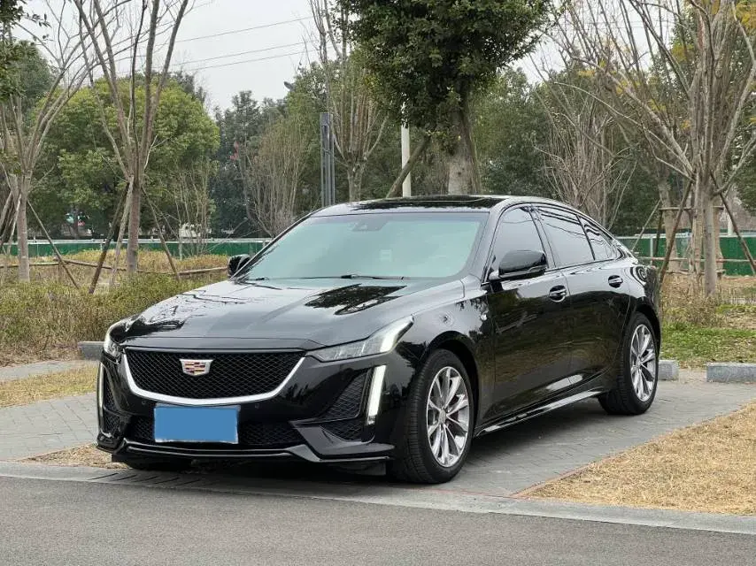 2020 Cadillac CT5 2.0T 237HP L4 10AT