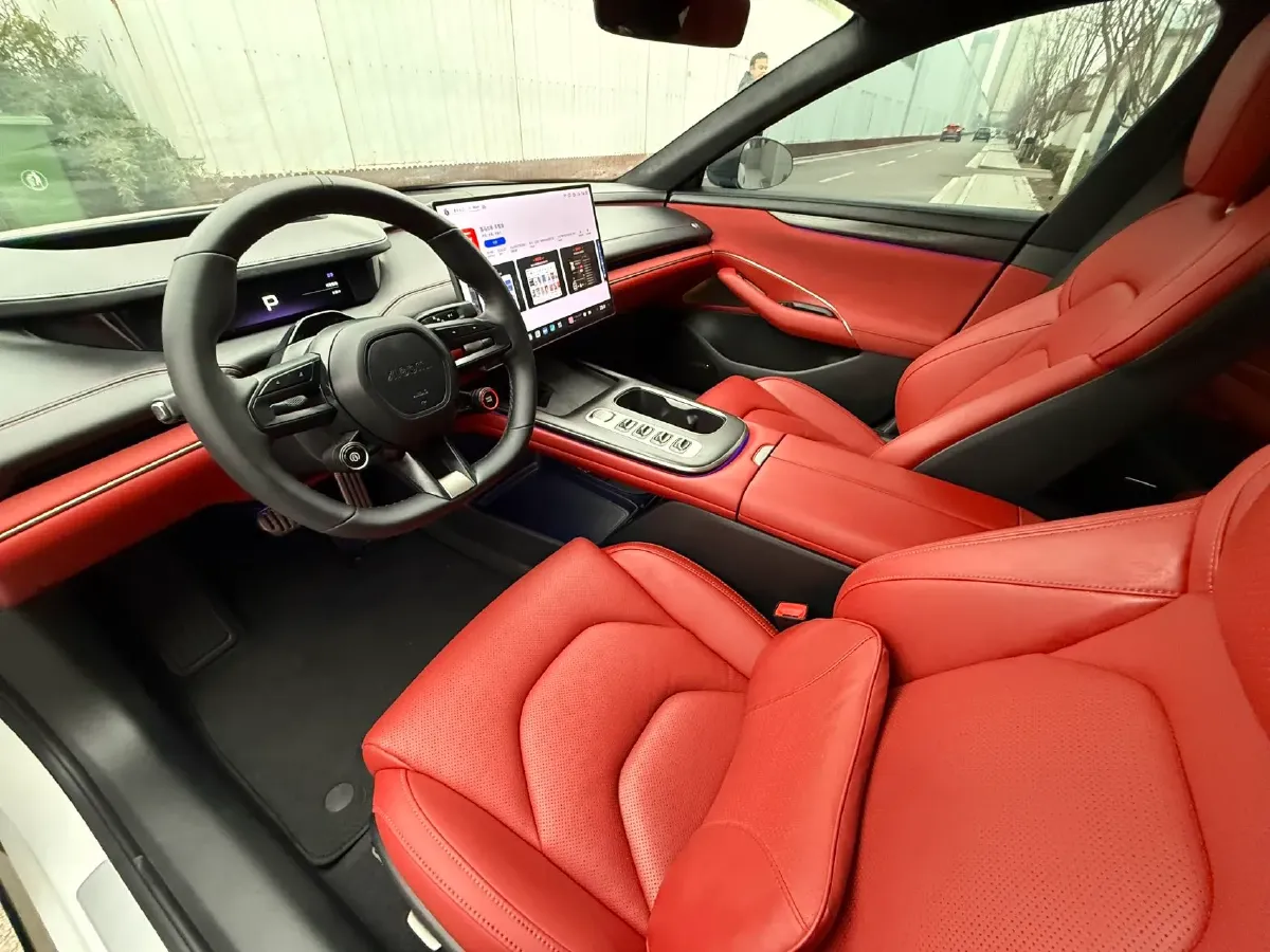 2024 MI SU7 BEV 101KWH,autocango,china used car exporter,china ev exporter,chinese used car exporter,chinese used ev exporter