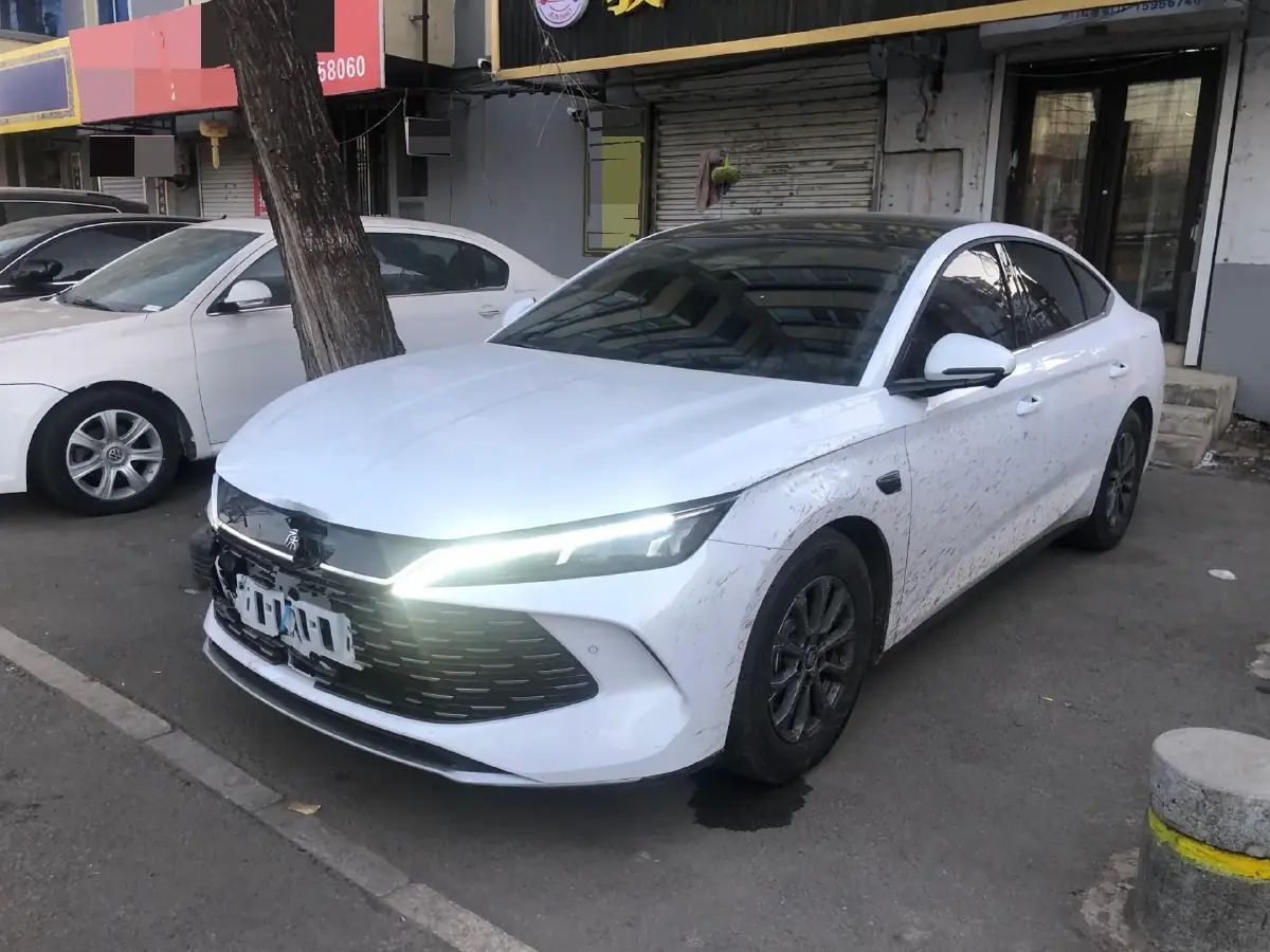 2025 BYD QinL 1.5L 101HP L4 E-CVT PHEV 10.08KWH