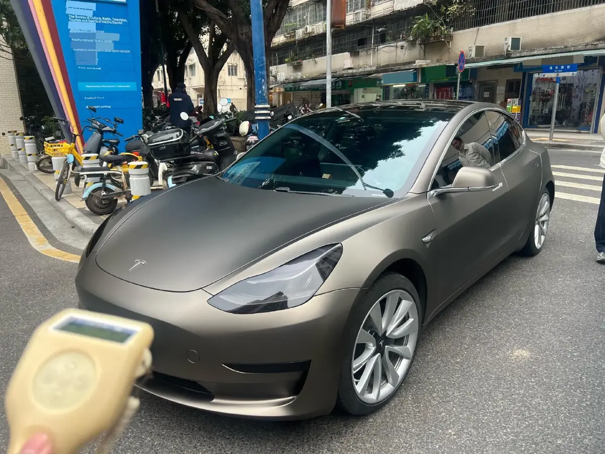 2019 Honda Odyssey 2.0L 146HP L4 E-CVT Hybrid