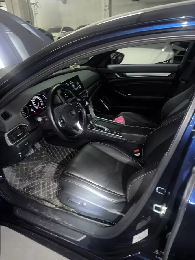 2022 Honda Inspire 1.5T 194HP L4 CVT,autocango,china used car exporter,china ev exporter,chinese used car exporter,chinese used ev exporter