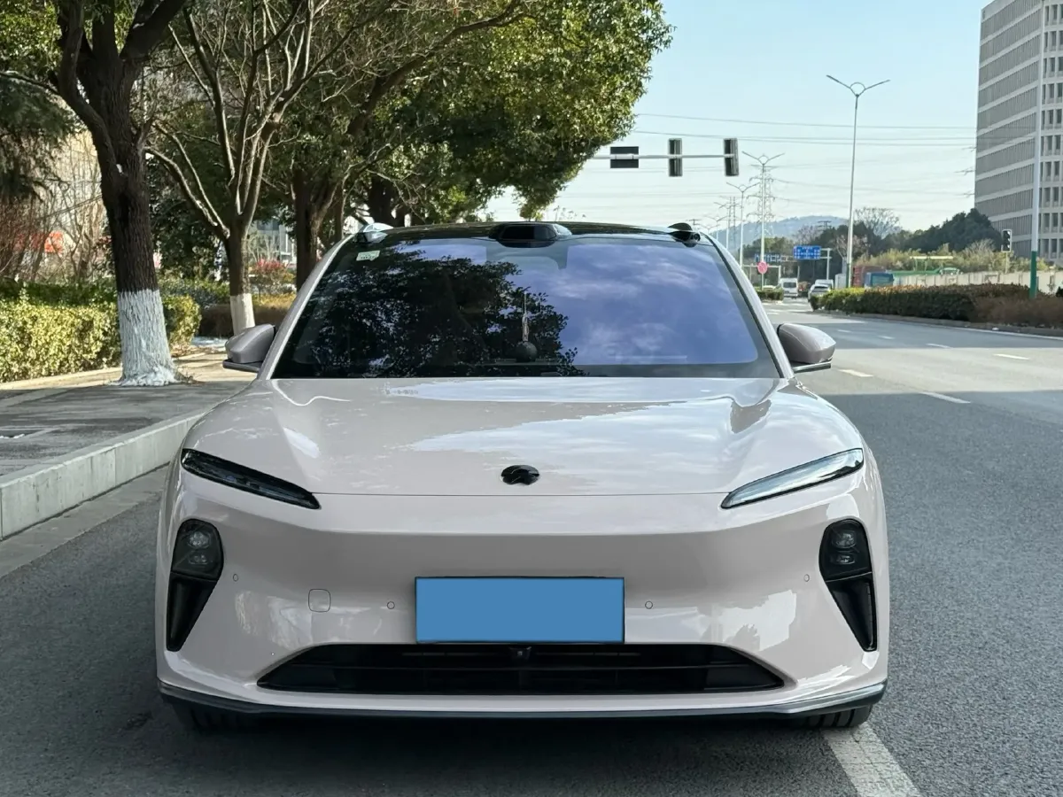 2024 NIO ET5T BEV 75KWH,autocango,china used car exporter,china ev exporter,chinese used car exporter,chinese used ev exporter