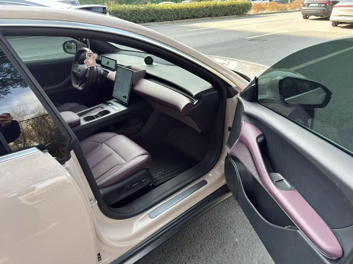 2024 NIO ET5T BEV 75KWH,autocango,china used car exporter,china ev exporter,chinese used car exporter,chinese used ev exporter