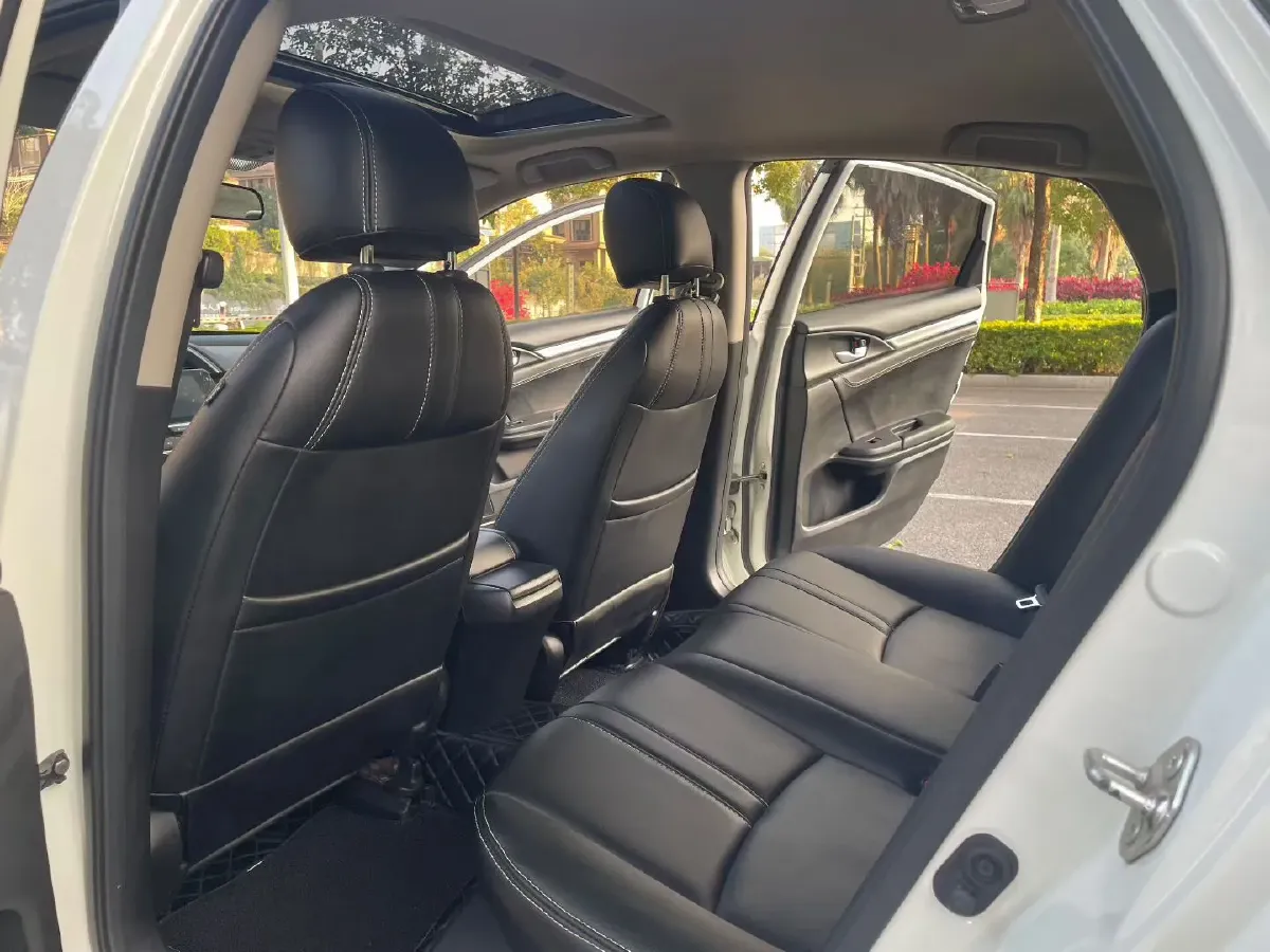 2019 Honda Civic 1.5T 177HP L4 CVT,autocango,china used car exporter,china ev exporter,chinese used car exporter,chinese used ev exporter