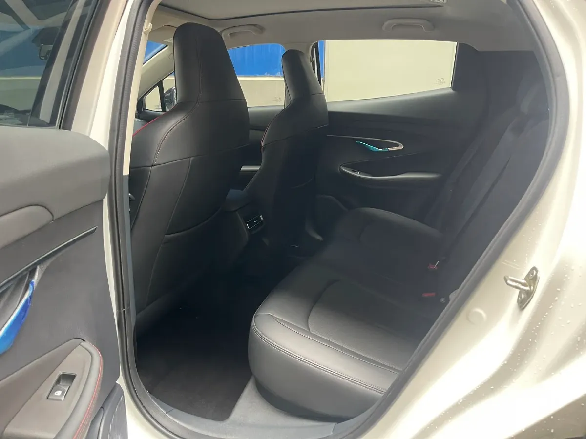 2020 ChangAn UNI-T 1.5T 180HP L4 7DCT,autocango,china used car exporter,china ev exporter,chinese used car exporter,chinese used ev exporter