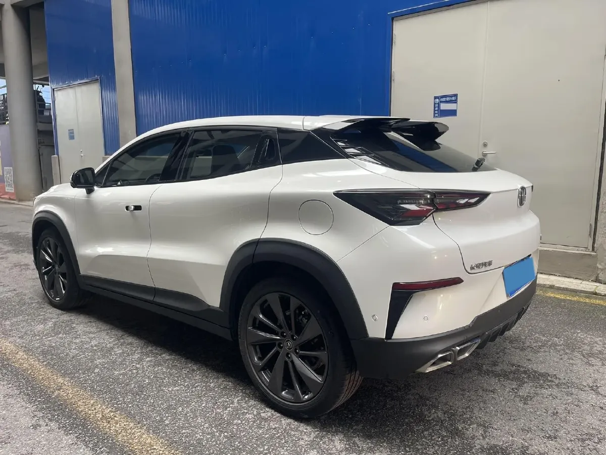 2020 ChangAn UNI-T 1.5T 180HP L4 7DCT,autocango,china used car exporter,china ev exporter,chinese used car exporter,chinese used ev exporter