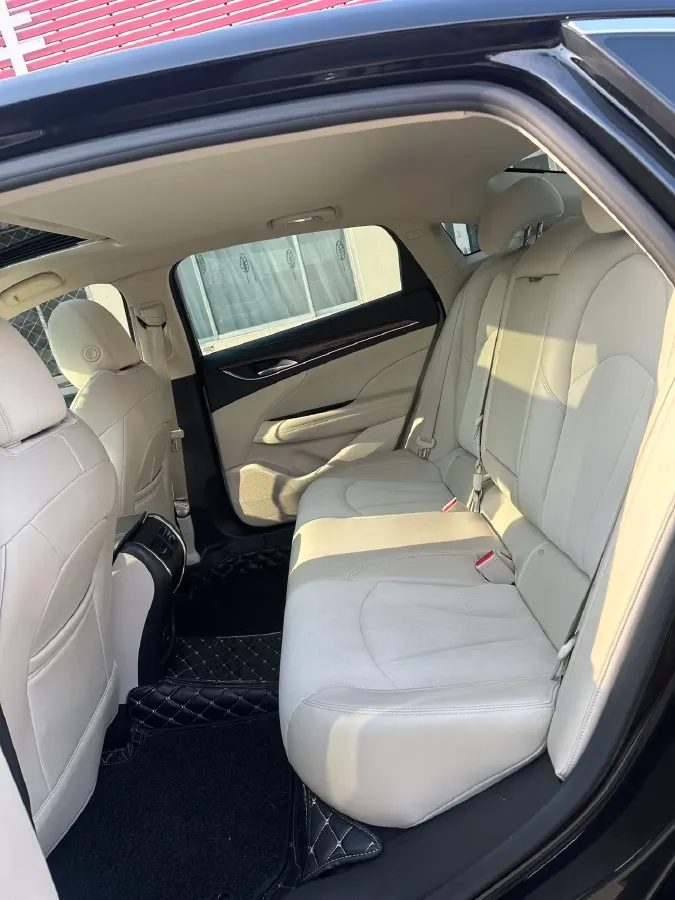 2019 Buick Larcosse 2.0T 241HP L4 9AT,autocango,china used car exporter,china ev exporter,chinese used car exporter,chinese used ev exporter
