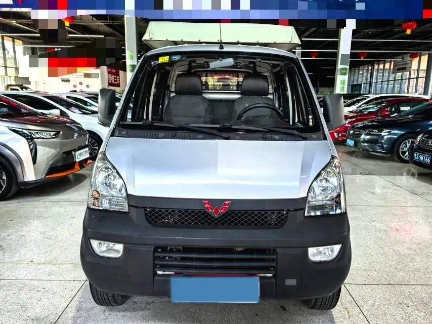 2015 LiFan X60 1.8L 133HP L4 5MT,autocango,china used car exporter,china ev exporter,chinese used car exporter,chinese used ev exporter