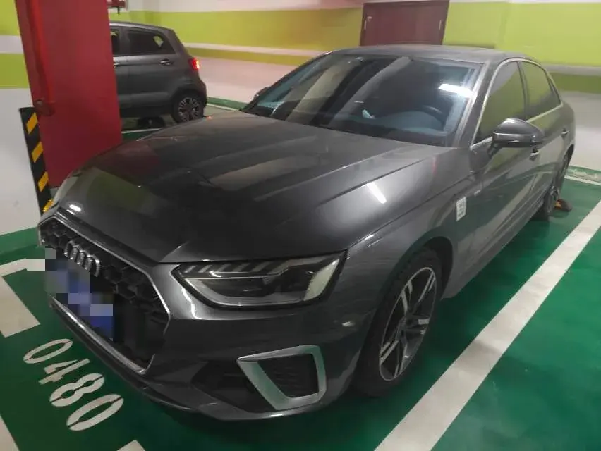 2020 Audi A4L 2.0T 190HP L4 7DCT