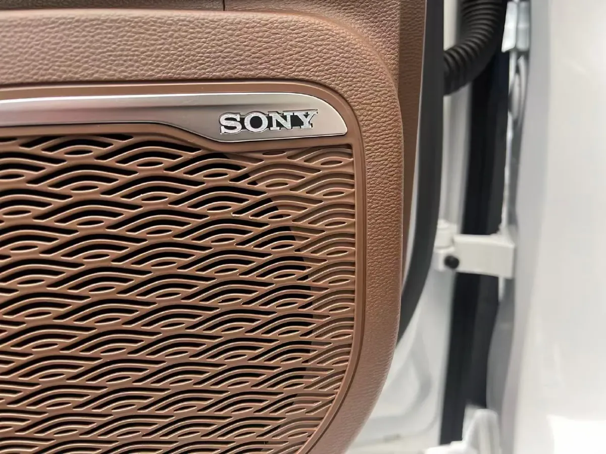 2023 Chery Arrizo 8 2.0T 254HP L4 7DCT,autocango,china used car exporter,china ev exporter,chinese used car exporter,chinese used ev exporter