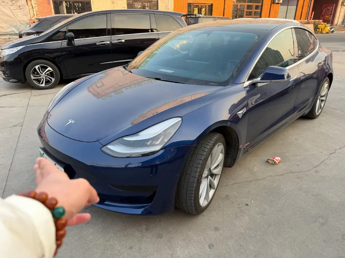 2019 Honda Odyssey 2.0L 146HP L4 E-CVT Hybrid