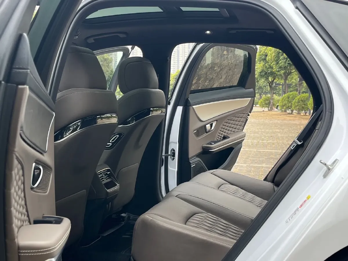 2022 Hycan A06 BEV 71KWH,autocango,china used car exporter,china ev exporter,chinese used car exporter,chinese used ev exporter