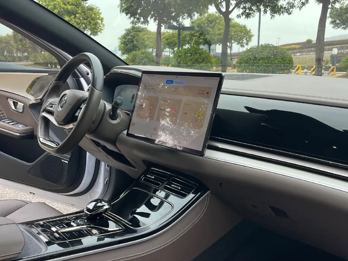 2022 Hycan A06 BEV 71KWH,autocango,china used car exporter,china ev exporter,chinese used car exporter,chinese used ev exporter