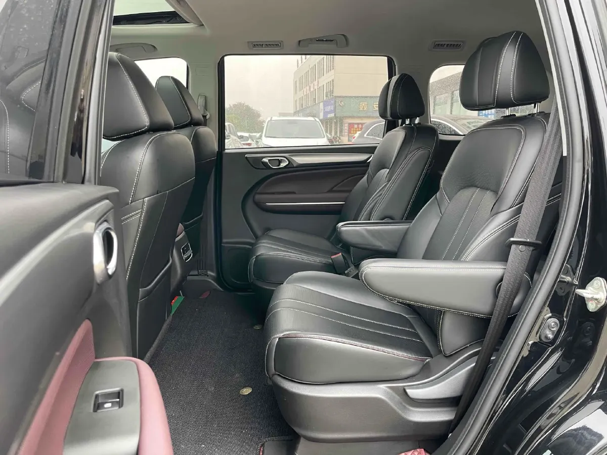 2023 GAC Trumpchi M6 1.5T 177HP L4 7DCT,autocango,china used car exporter,china ev exporter,chinese used car exporter,chinese used ev exporter