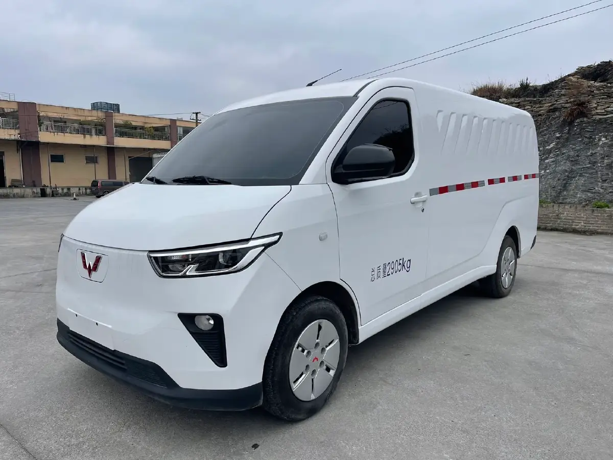 2024 WuLing YangGuang BEV 41.9KWH