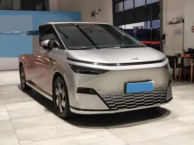 2024 Xpeng X9 BEV 84.5KWH,autocango,china used car exporter,china ev exporter,chinese used car exporter,chinese used ev exporter