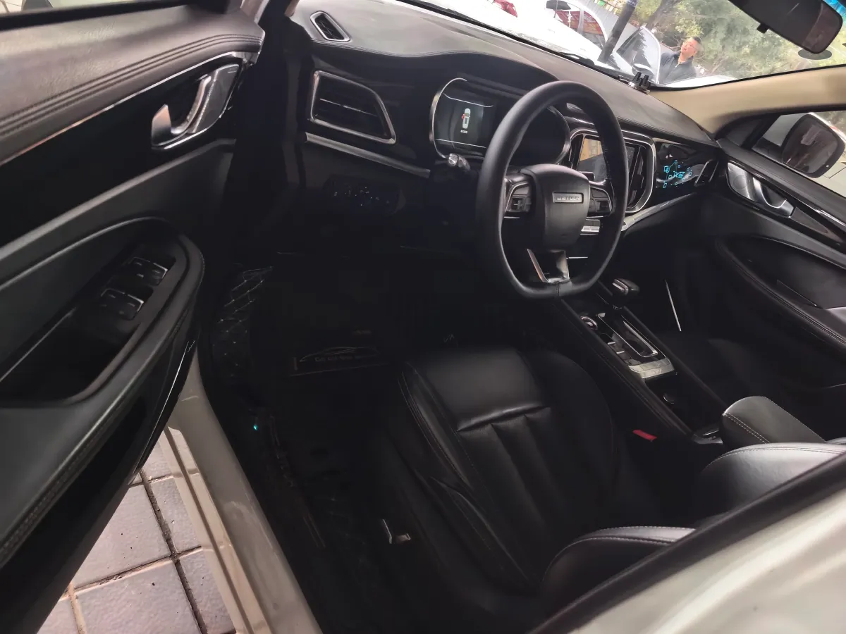 2019 Jetour X90 1.6T 197HP L4 7DCT,autocango,china used car exporter,china ev exporter,chinese used car exporter,chinese used ev exporter