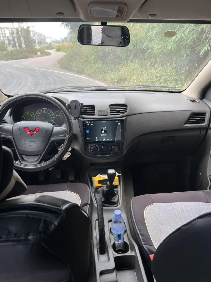 2018 WuLing HongGuang 1.5L 105HP L4 5MT,autocango,china used car exporter,china ev exporter,chinese used car exporter,chinese used ev exporter