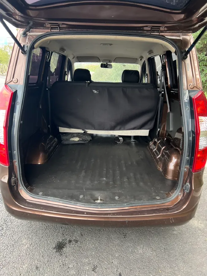 2018 WuLing HongGuang 1.5L 105HP L4 5MT,autocango,china used car exporter,china ev exporter,chinese used car exporter,chinese used ev exporter