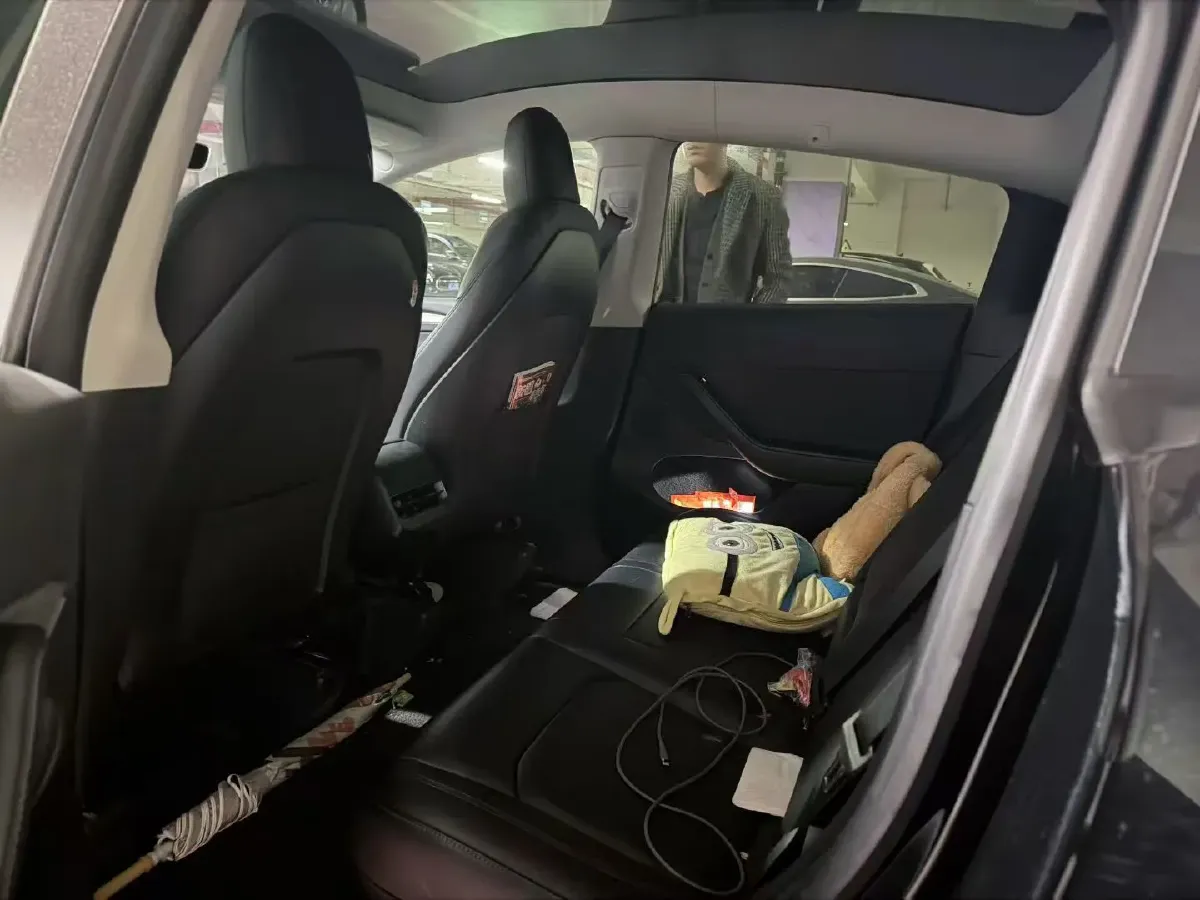 2022 Tesla Model Y BEV 60KWH,autocango,china used car exporter,china ev exporter,chinese used car exporter,chinese used ev exporter