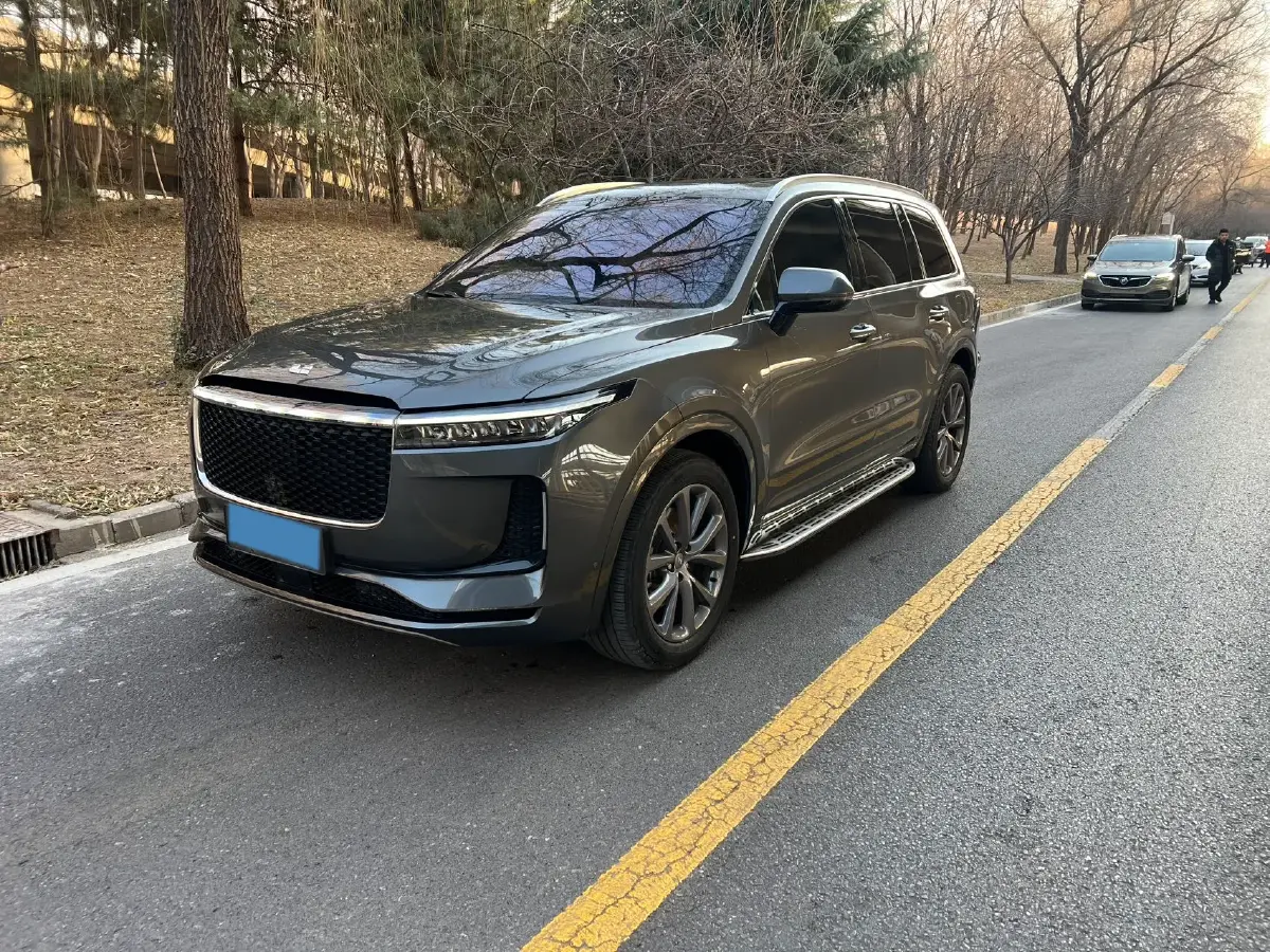 2020 Li ONE Range Extended 131HP REEV 40.5KWH