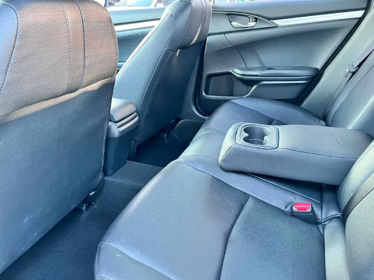 2019 Honda Civic 1.5T 177HP L4 CVT,autocango,china used car exporter,china ev exporter,chinese used car exporter,chinese used ev exporter