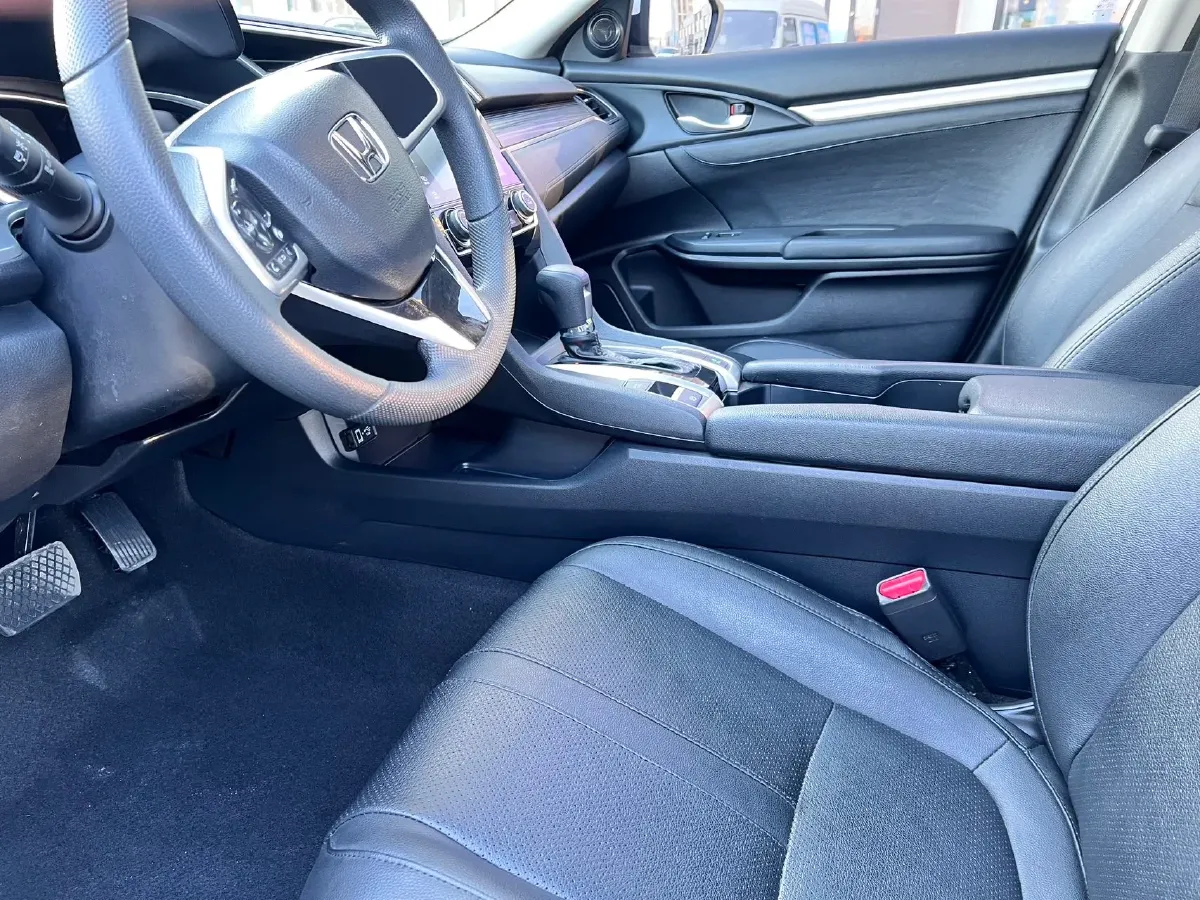 2019 Honda Civic 1.5T 177HP L4 CVT,autocango,china used car exporter,china ev exporter,chinese used car exporter,chinese used ev exporter