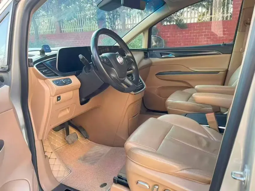 2020 Buick GL8 2.0T 237HP L4 9AT,autocango,china used car exporter,china ev exporter,chinese used car exporter,chinese used ev exporter