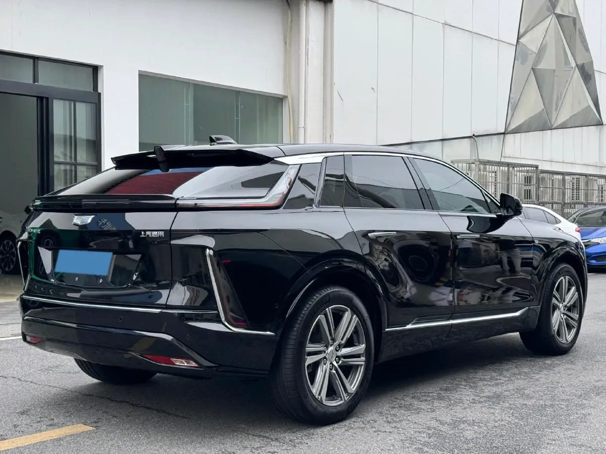 2024 Cadillac IQ Lyriq BEV 68.4KWH,autocango,china used car exporter,china ev exporter,chinese used car exporter,chinese used ev exporter