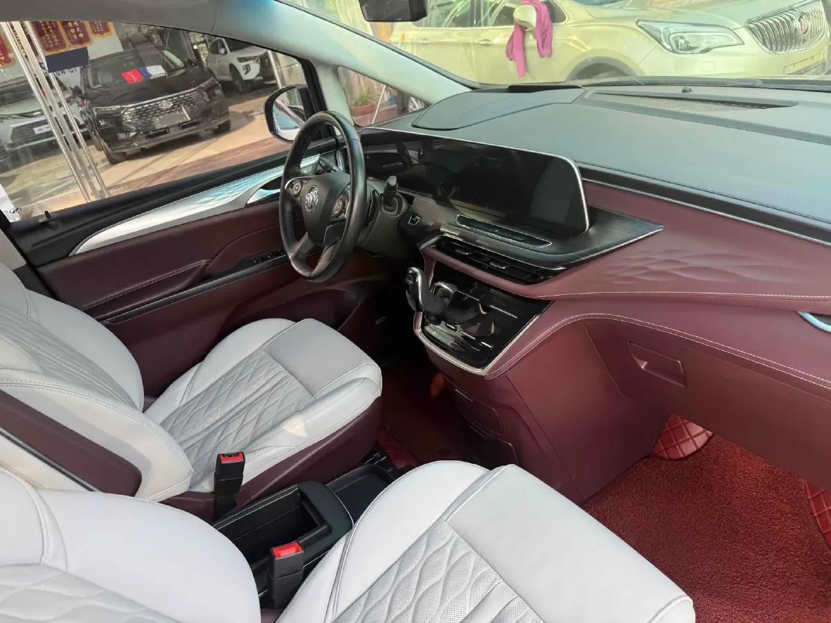 2022 Buick GL8 2.0T 237HP L4 9AT,autocango,china used car exporter,china ev exporter,chinese used car exporter,chinese used ev exporter