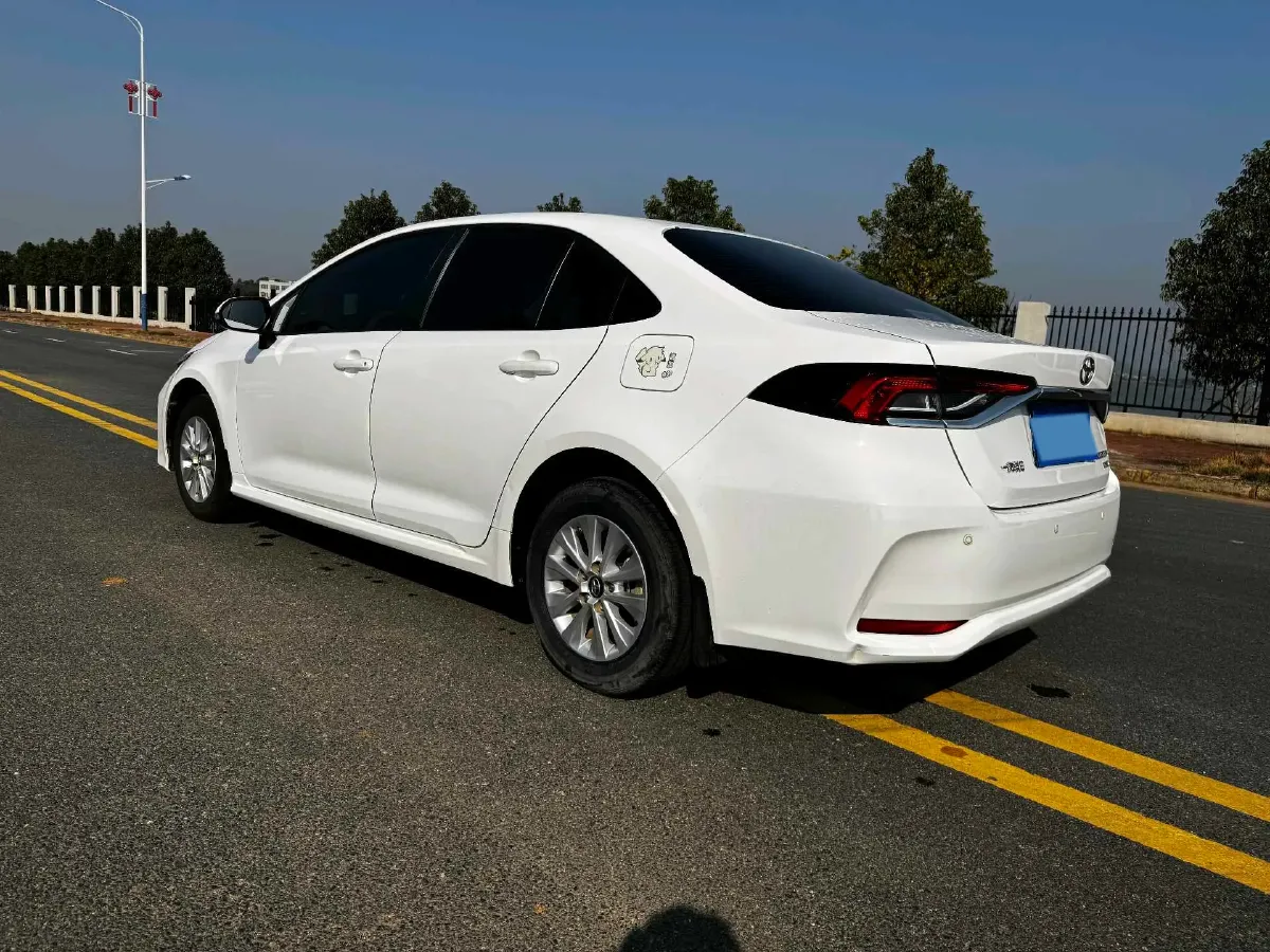2021 Toyota Corolla 1.2T 116HP L4 CVT,autocango,china used car exporter,china ev exporter,chinese used car exporter,chinese used ev exporter