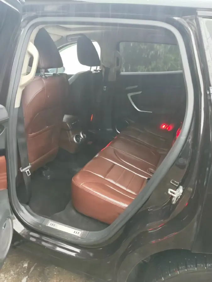 2017 WEY VV7 2.0T 234HP L4 7DCT,autocango,china used car exporter,china ev exporter,chinese used car exporter,chinese used ev exporter