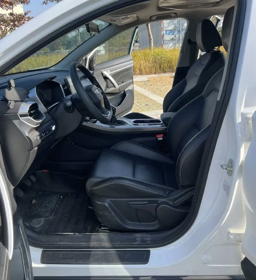 2020 Geely Coolray 1.4T 141HP L4 6DCT,autocango,china used car exporter,china ev exporter,chinese used car exporter,chinese used ev exporter