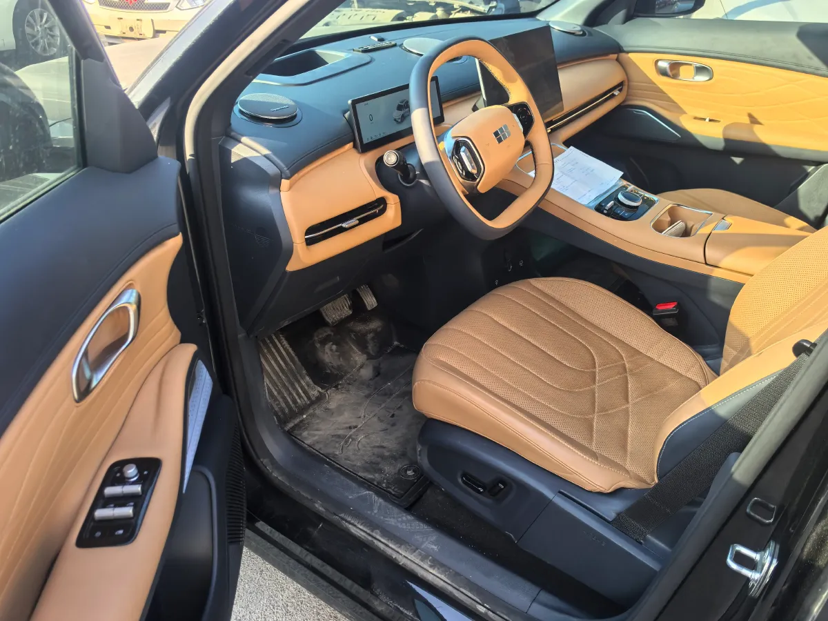 2025 Geely Galaxy L7 1.5L 112HP L4 1DHT PHEV 18.4KWH,autocango,china used car exporter,china ev exporter,chinese used car exporter,chinese used ev exporter