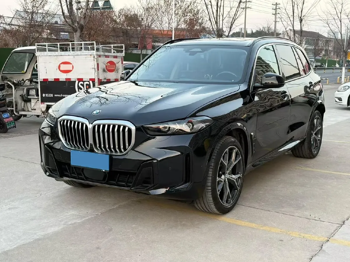 2023 BMW X5 2.0T 258HP L4 8AT,autocango,china used car exporter,china ev exporter,chinese used car exporter,chinese used ev exporter