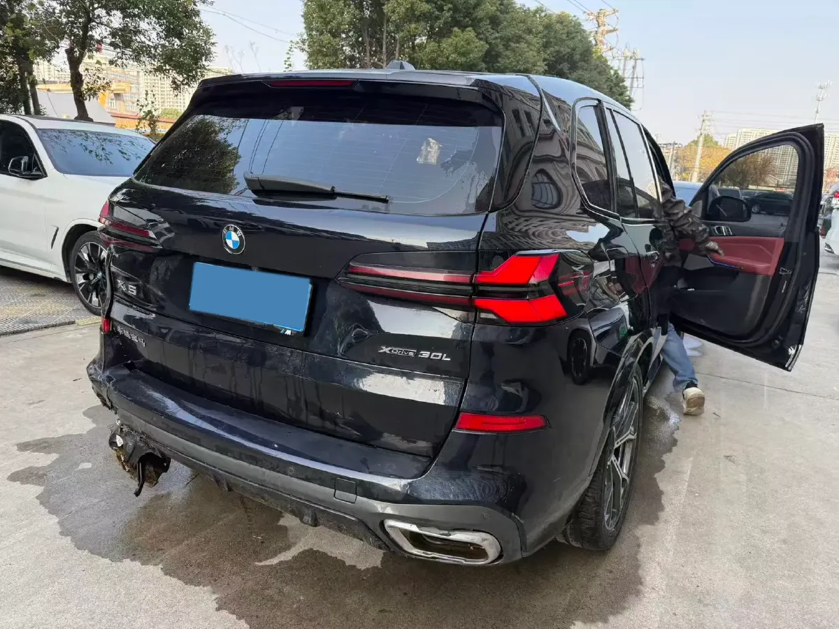 2023 BMW X5 2.0T 258HP L4 8AT,autocango,china used car exporter,china ev exporter,chinese used car exporter,chinese used ev exporter