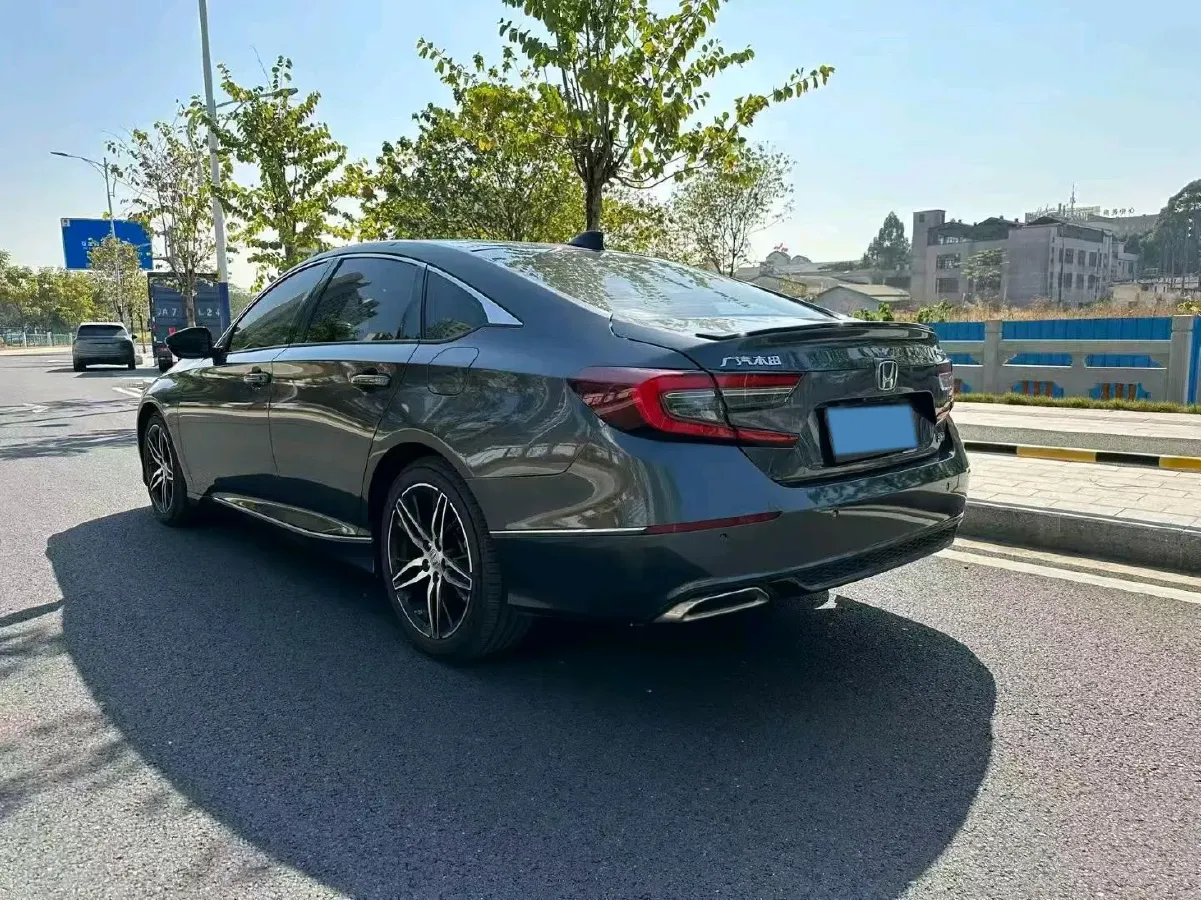 2022 Honda Accord 1.5T 194HP L4 CVT,autocango,china used car exporter,china ev exporter,chinese used car exporter,chinese used ev exporter