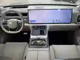 2025 Volkswagen Tiguan L 2.0T 220HP L4 7DCT