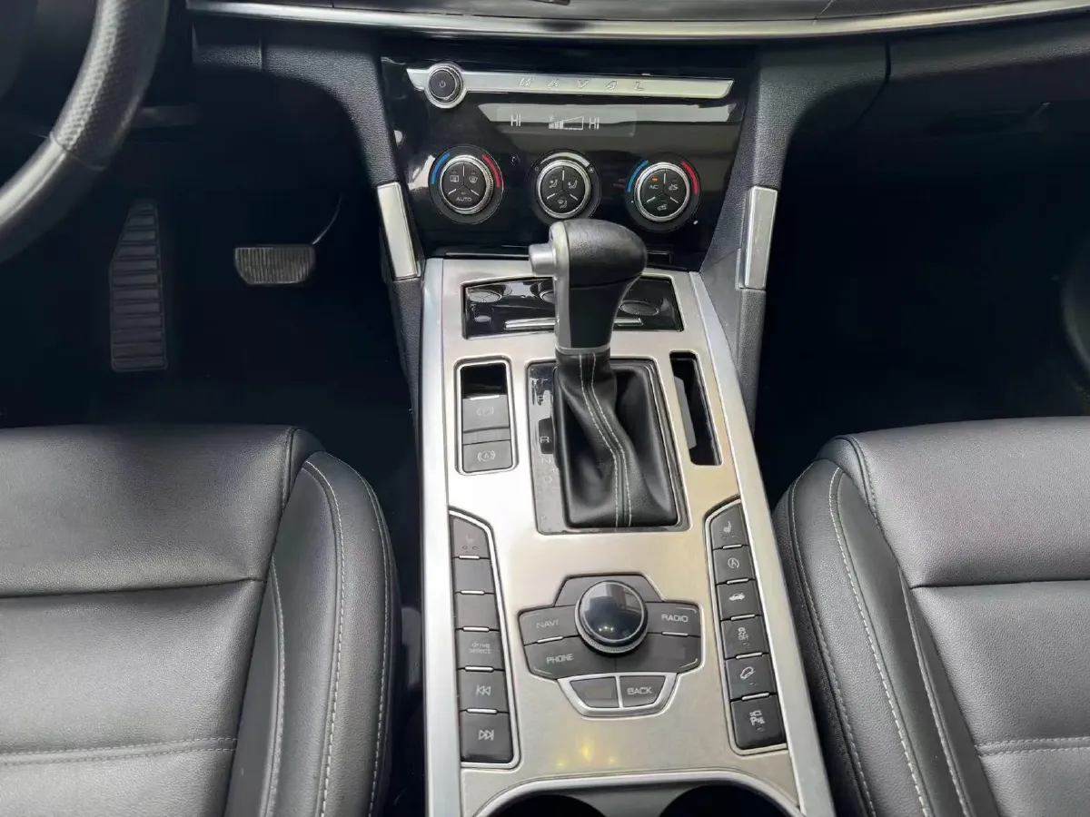 2018 Haval H7 2.0T 231HP L4 6DCT,autocango,china used car exporter,china ev exporter,chinese used car exporter,chinese used ev exporter