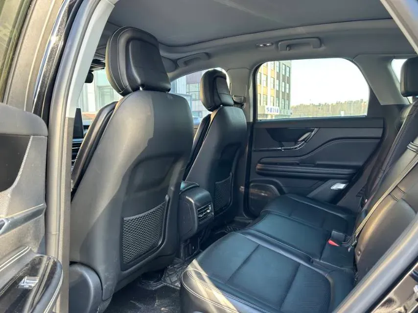 2022 Lincoln Corsair 2.0T 245HP L4 8AT,autocango,china used car exporter,china ev exporter,chinese used car exporter,chinese used ev exporter