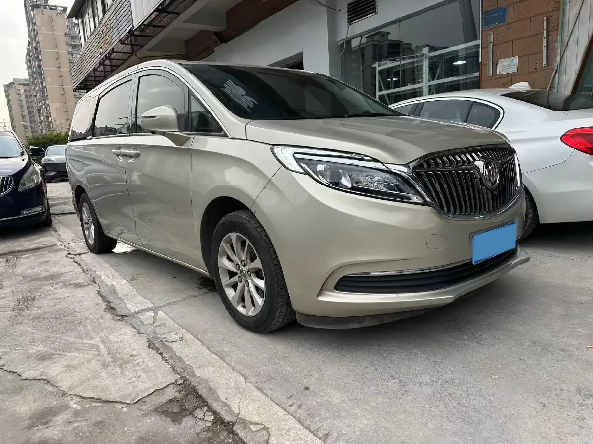 2018 Buick GL8 2.0T 260HP L4 6AT,autocango,china used car exporter,china ev exporter,chinese used car exporter,chinese used ev exporter